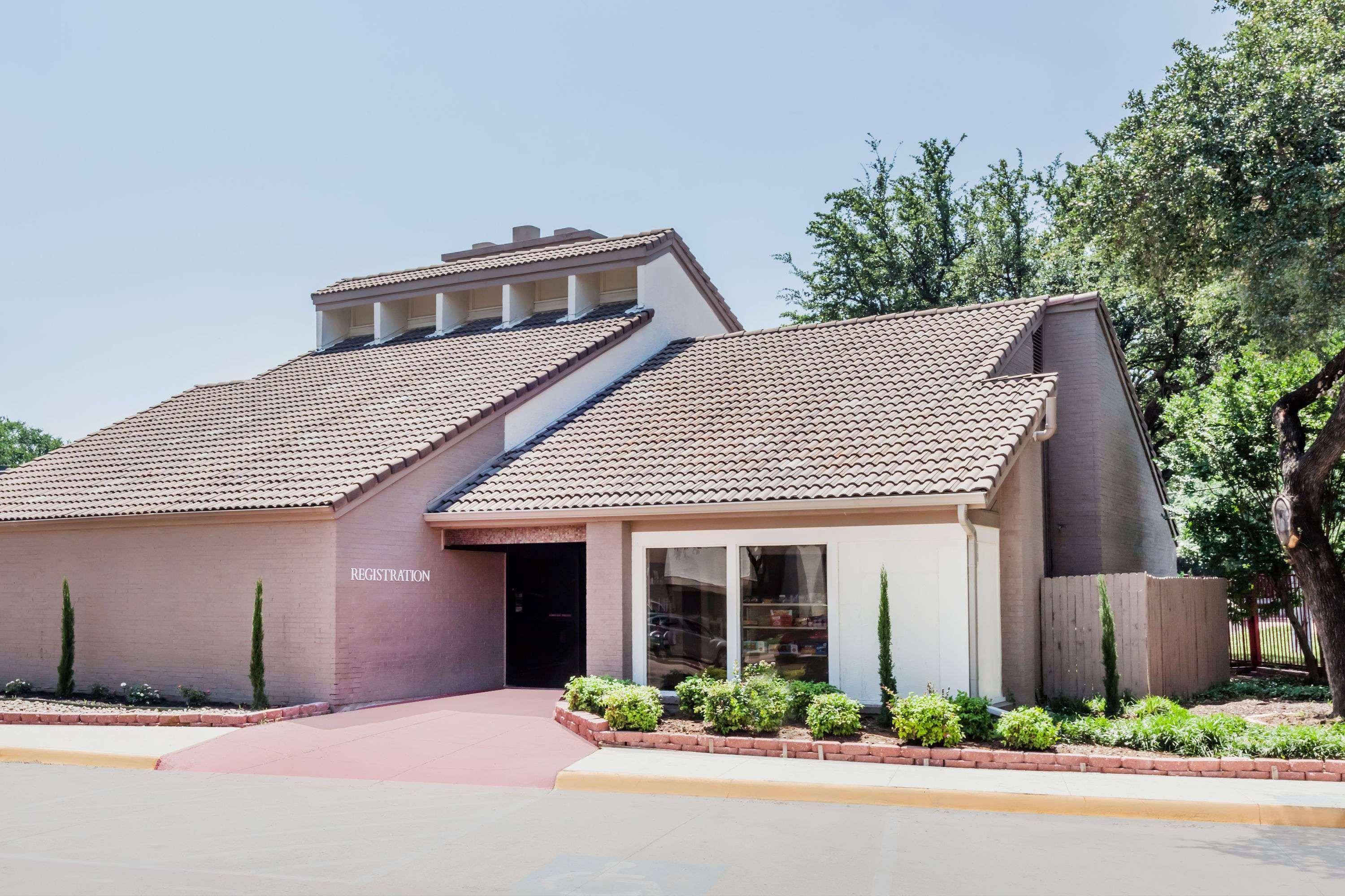 Hawthorn Suites Dallas Love Field Dış mekan fotoğraf